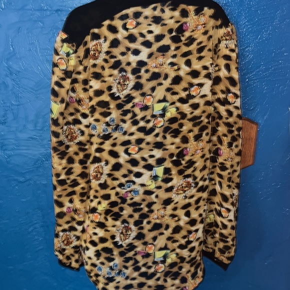 Blouse - Picture 6 of 6